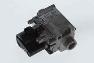 BOSCH Ersatzteil TTNR: 8716122007 Gasarmatur