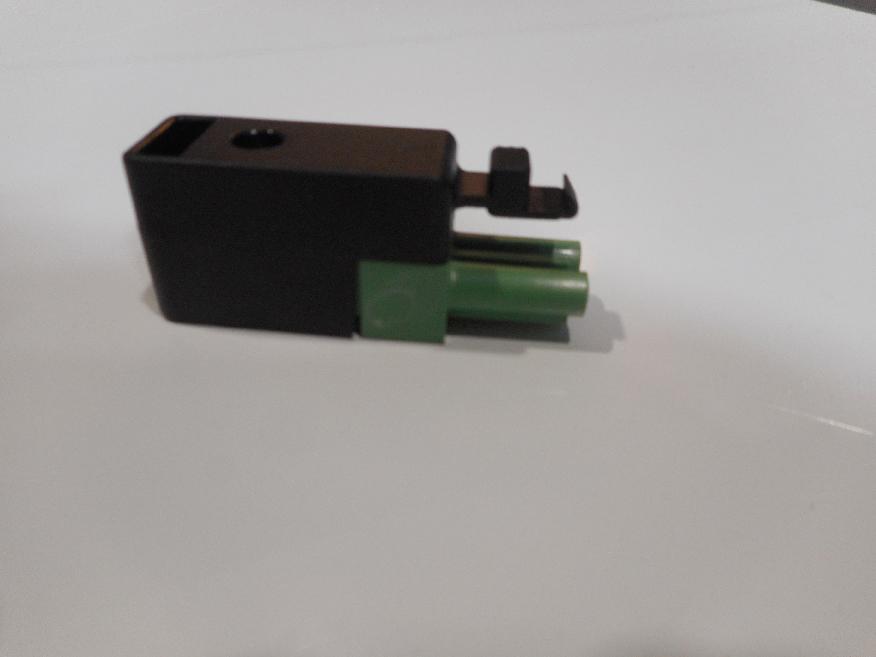 Artikelbild 1 des Artikels „RE Anschlußstecker Pufferfühler (grün) 0321912 “