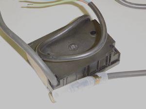 RE Zündtrafo incl. Zündkabel + Zündsteck 84094910
