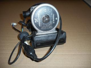 RE UMWÄLZPUMPE UPM2 15-70 7608942