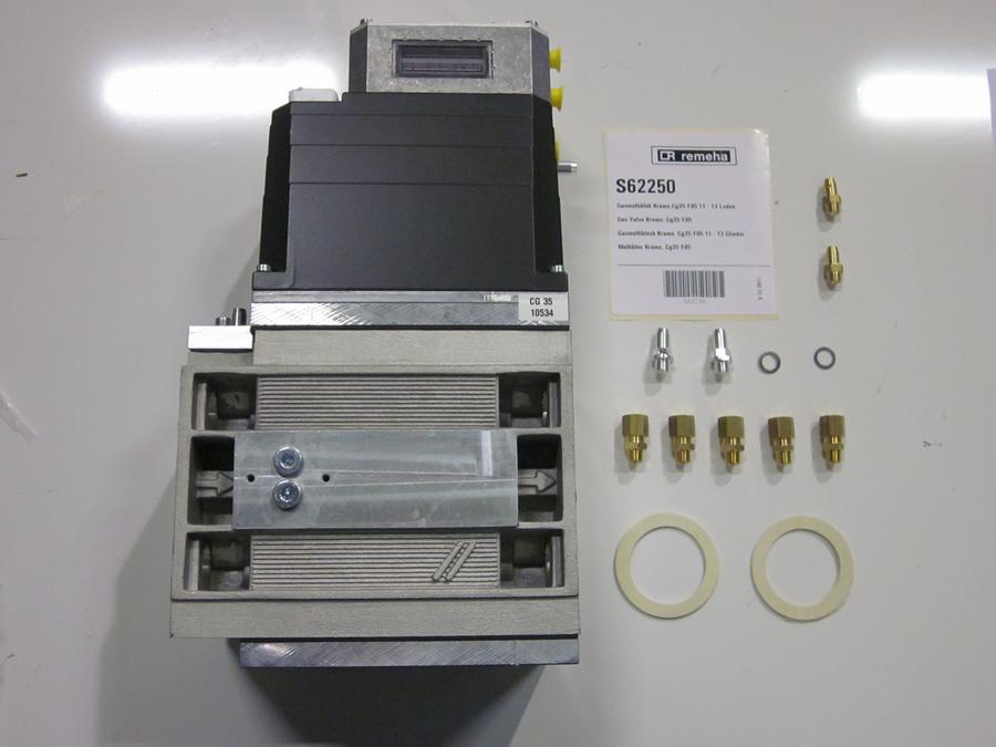 Artikelbild 1 des Artikels „RE MULTIBLOCK CG35-F05 S62250 “