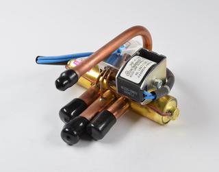 RK Vier-Wege-Umschaltventil EMF/T 100, CMF/T 85, WKF 85