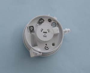 RE DIFFERENZDRUCKWÄCHTER HUBA 605.99772 S100613
