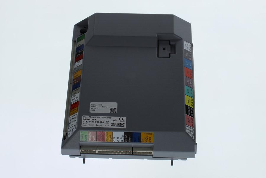 Artikelbild 1 des Artikels „BOSCH Ersatzteil TTNR: 8738213157 Steuereinheit CUHP AW Bosch V1.13 “