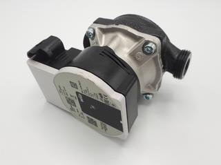 RE Pumpe + Dichtungen 7748907