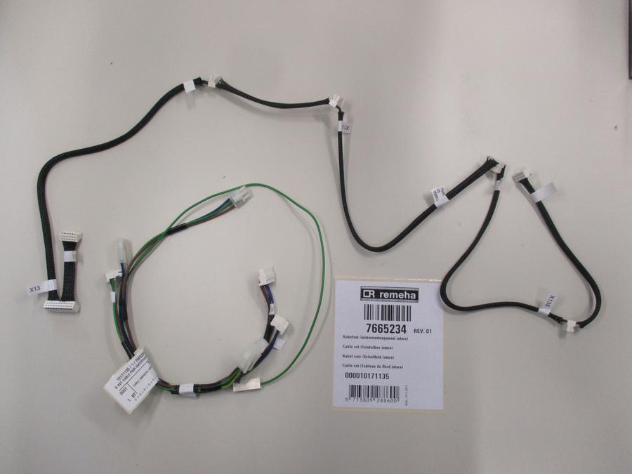 ERROR: Translation for PRODUCT_GALLERY_IMAGE_ALT not found!