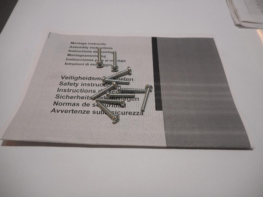 Artikelbild 1 des Artikels „RE Schraube M4x25 (x10) S101094 “