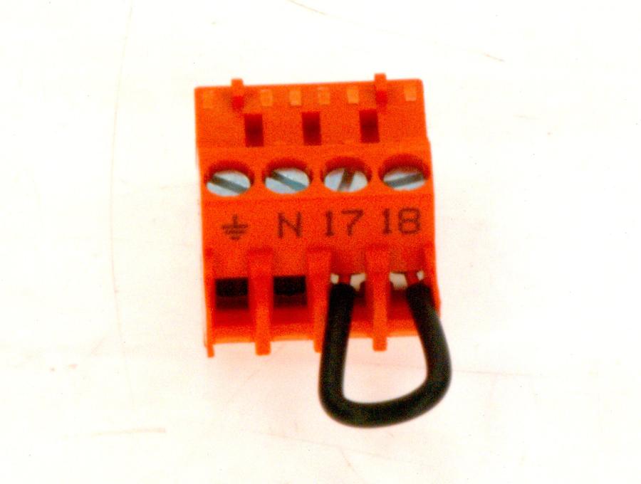 Artikelbild 1 des Artikels „BOSCH Ersatzteil TTNR: 8718590270 Anschlussklemme 4-pol orange 17B18 everp “