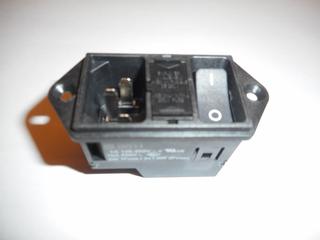 RE KALTGERÄTEEINBAUSTECKDOSE 0321495