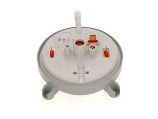 BOSCH Ersatzteil TTNR: 87172000640 Druckschalter