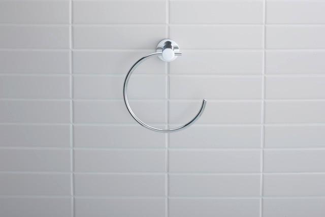 Artikelbild 12 des Artikels „Duravit Handtuchring D-Code 16,9x18,2x6,7cm, chrom chrom“
