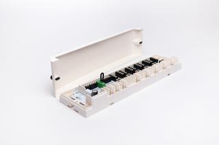 FORMAT Therm Base 3 Regular + R-Klemml., 230 V/24 V, m P.-strg., 10-Z.