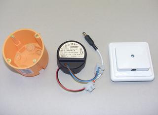 Bemm Netzteil Plawa Softline UP-Netzt.-Set 230 VAC/12 VDC, 24W, f Bel