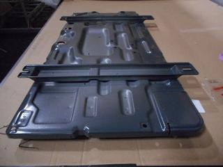 RE Grundplatte 7725047
