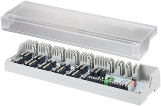 Oventrop Anschlussleiste 10 Zonen, 24 V, H/K, Pumpensteuer.