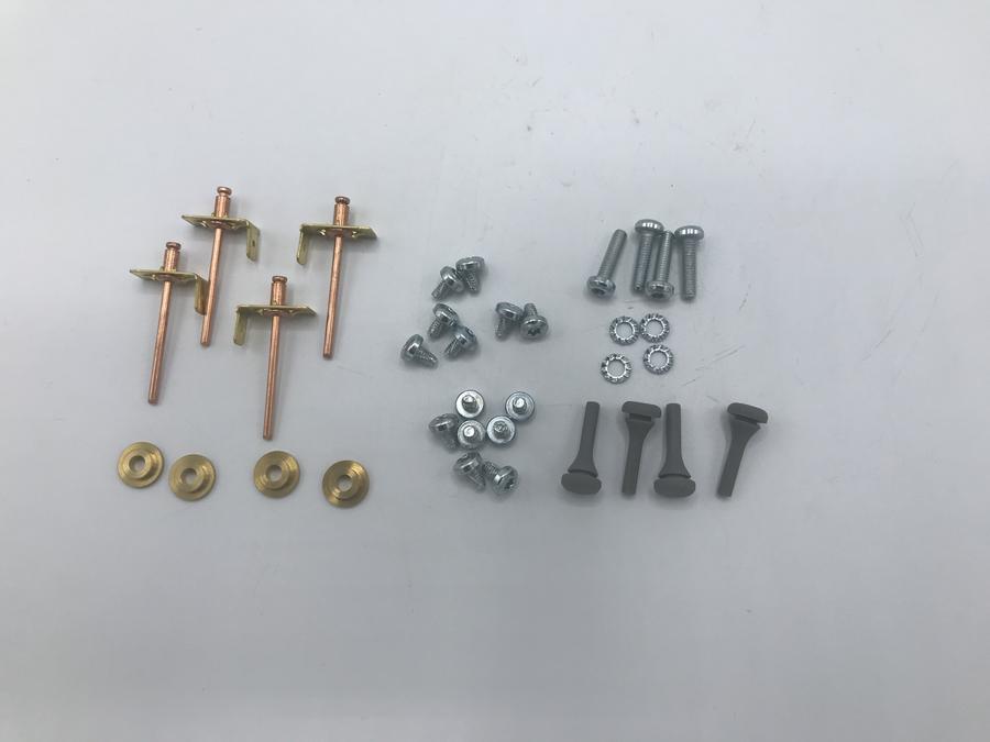 Artikelbild 1 des Artikels „RE Schraubensatz 7748896 “