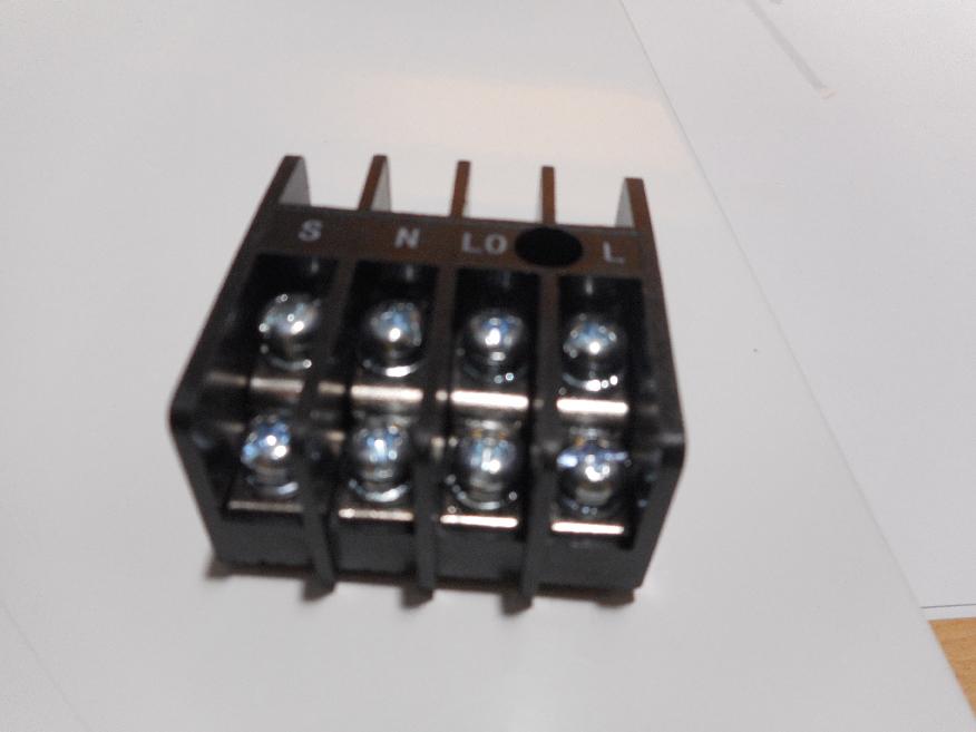Artikelbild 1 des Artikels „RE Klemmblöcke 7693665 “