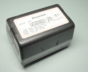 Artikelbild 1 des Artikels „RE MISCHERMOTOR 230V-120S VC6982ZZ29 94908643 “