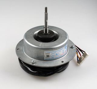 RK Ventilatormotor, Verflüssiger ML 522 DC AT
