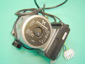 RE Pumpe UPMO 15-60-130+Stecker 7776047