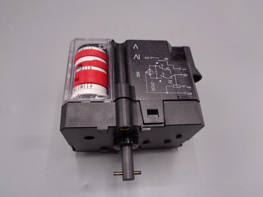 Artikelbild 1 des Artikels „RE Stellmotor STA3BO 95100254 “
