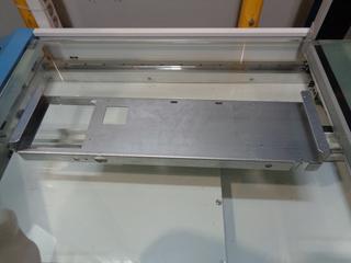 RE vordere Querleiste 300024558
