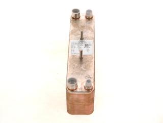 BOSCH Ersatzteil TTNR: 8738206736 Wärmetauscher ACH18- 40 + Halterung