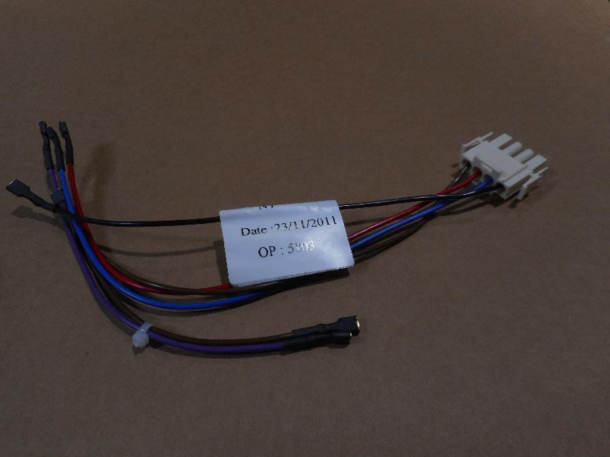 Artikelbild 1 des Artikels „RE LEITUNG, STROMZUFUHR VM 88014935 “