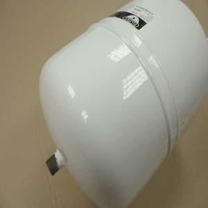 RE AUSDEHNUNGSGEFÄSS SOLAR 18L 300027870