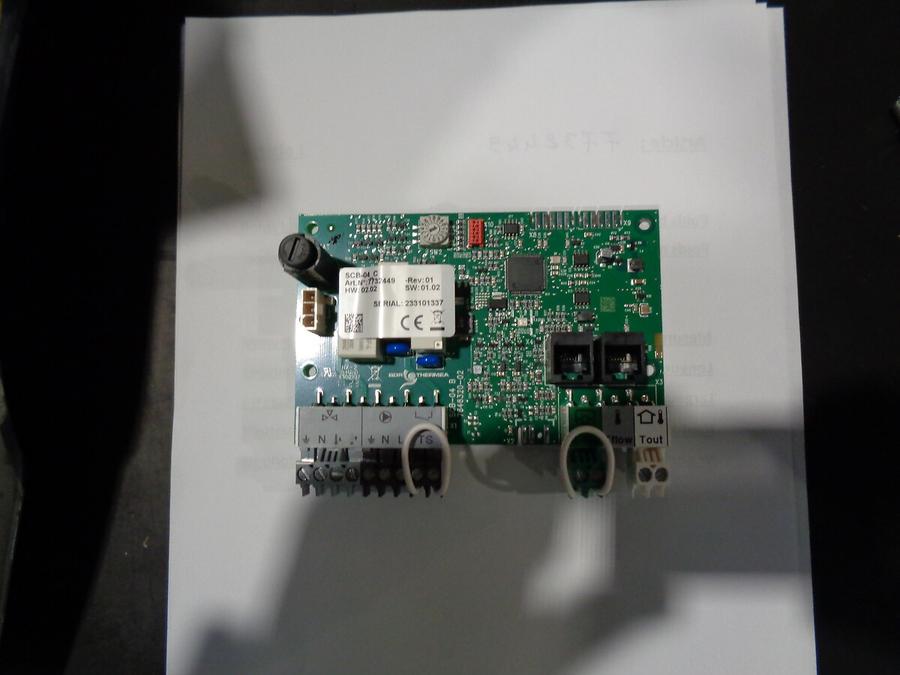 Artikelbild 1 des Artikels „RE PLATINE SCB-04 C 7732449 “
