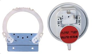 BOSCH Ersatzteil TTNR: 7098296 Differenzdruckschalter Typ 40