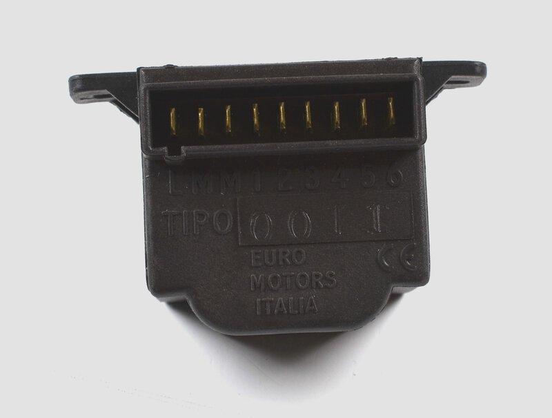 ERROR: Translation for PRODUCT_GALLERY_IMAGE_ALT not found!
